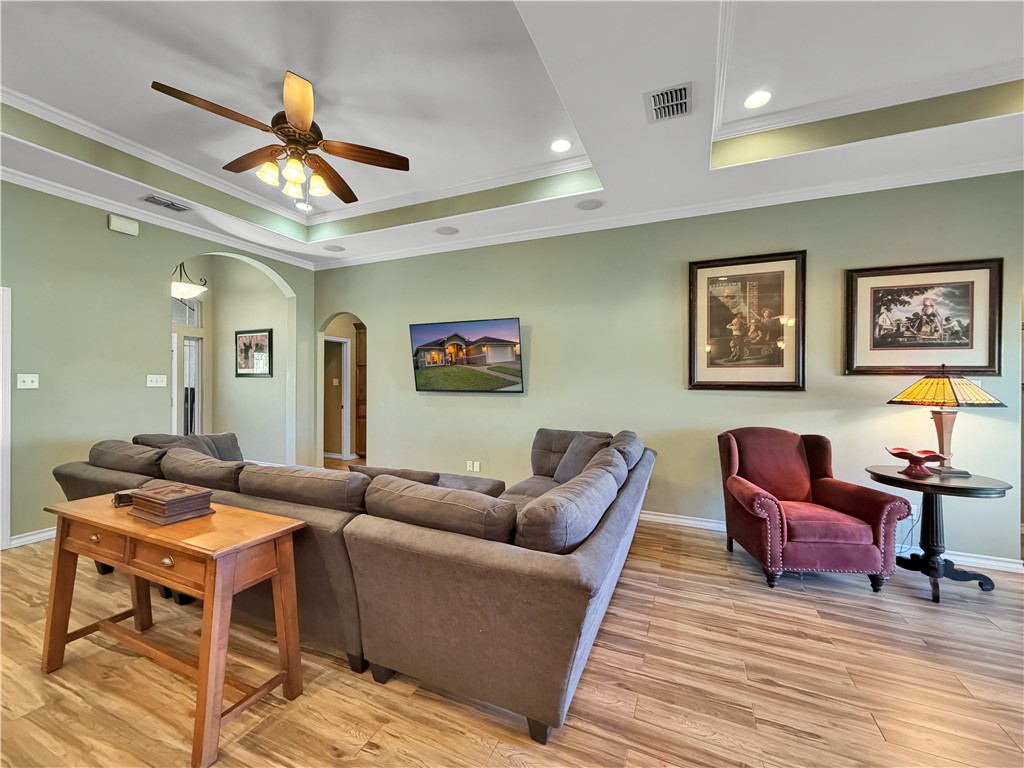 8130 King Henry Place Corpus Christi TX 78414