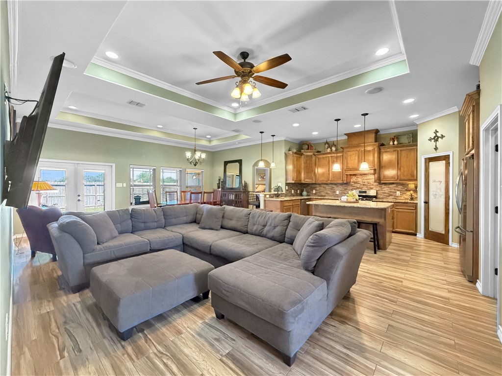 8130 King Henry Place Corpus Christi TX 78414