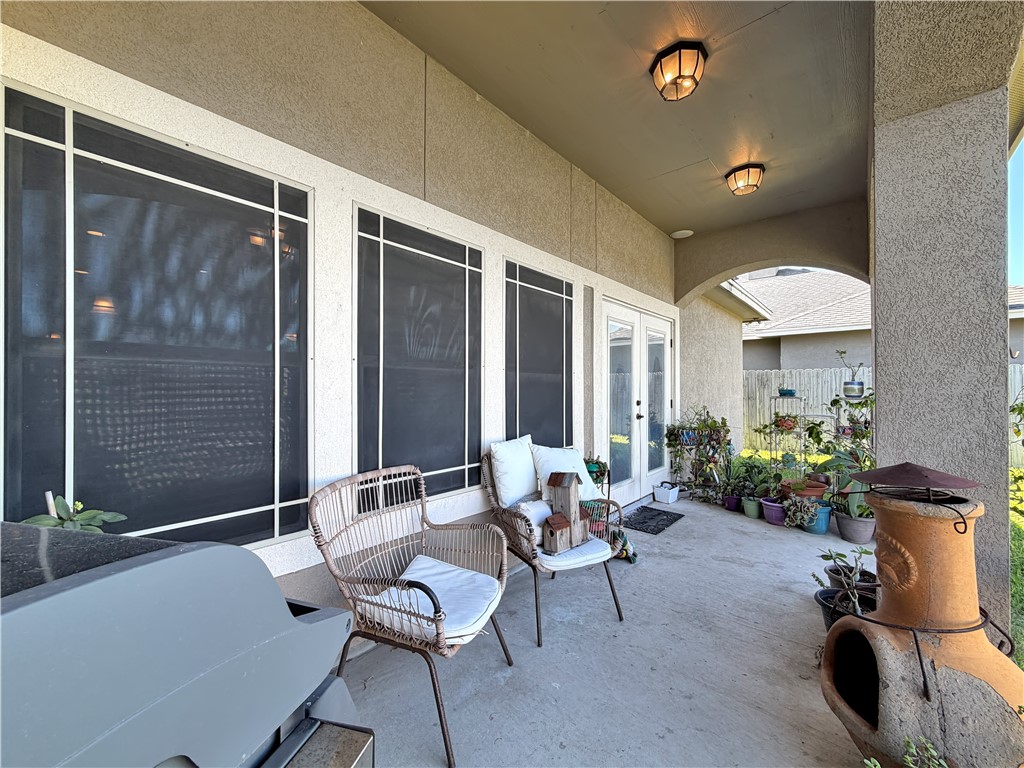 8130 King Henry Place Corpus Christi TX 78414