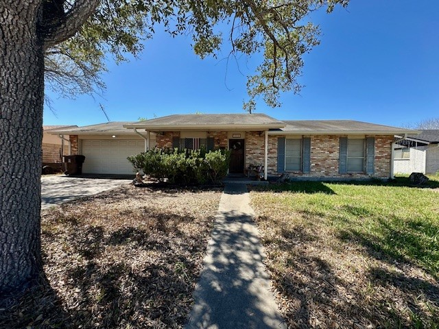 1013 S 21st Street Kingsville TX 78363