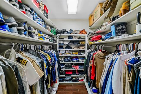 1221 W Henrietta Avenue Kingsville TX 78363