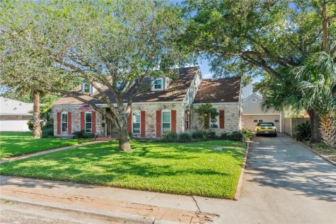 1221 W Henrietta Avenue Kingsville TX 78363