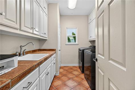973 Pompano Drive Aransas Pass TX 78336