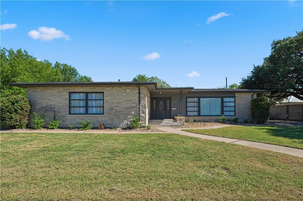 815 Louisiana Avenue Corpus Christi TX 78404
