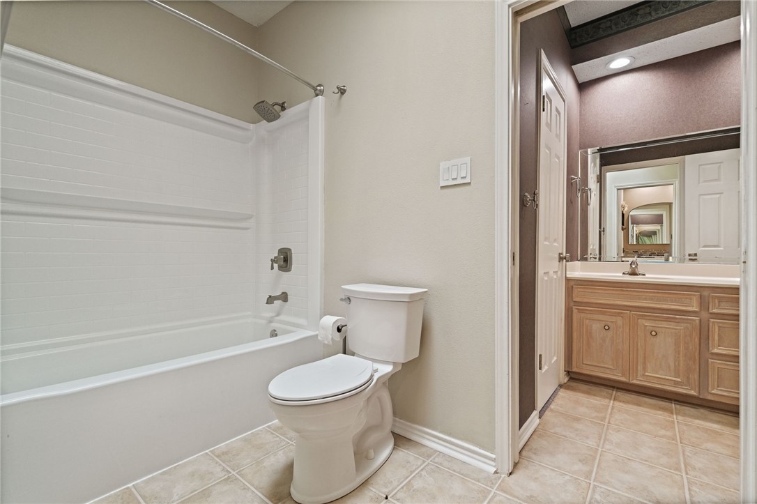 4701 Schwerin Lake Drive Corpus Christi TX 78413