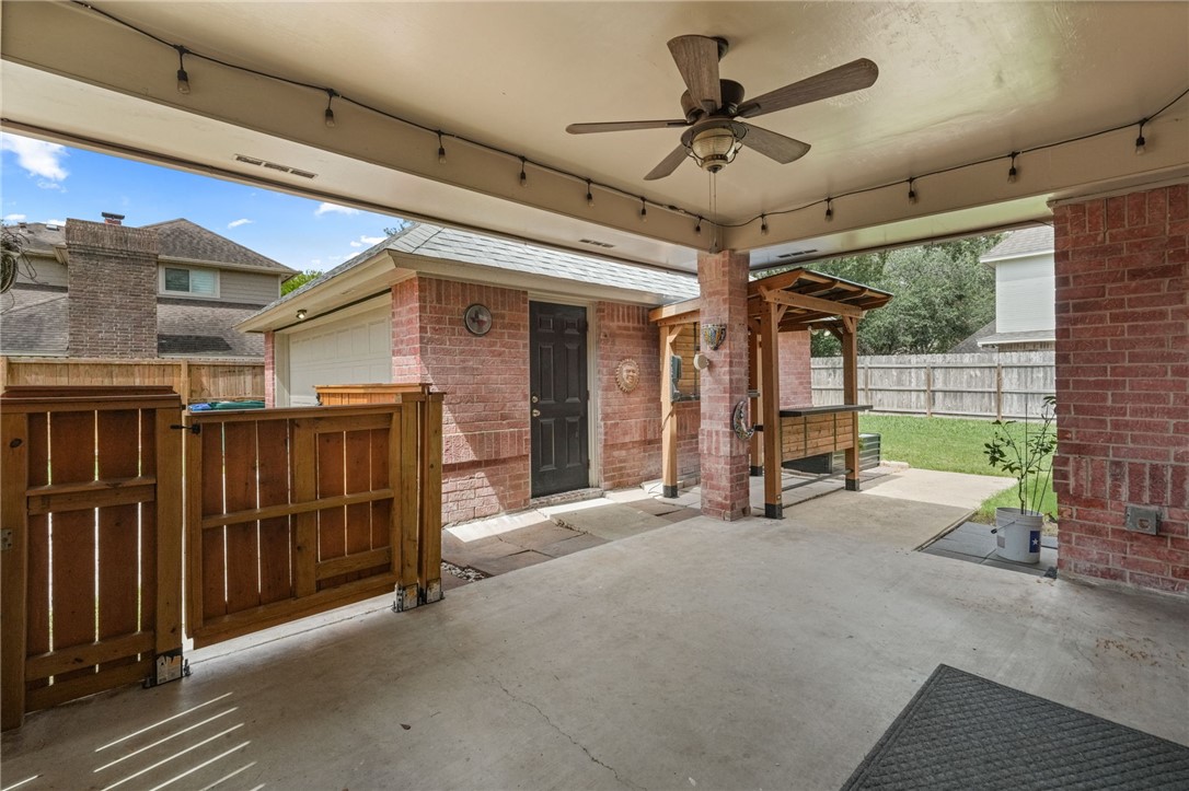 4701 Schwerin Lake Drive Corpus Christi TX 78413
