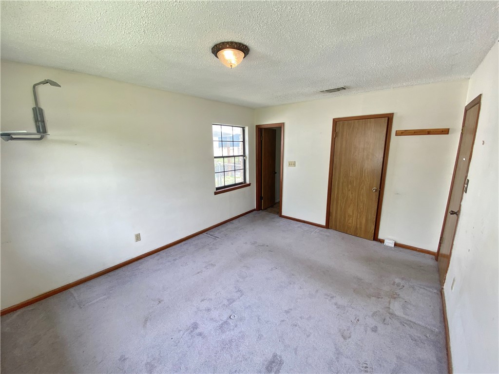 908 Fannin Street George West TX 78022
