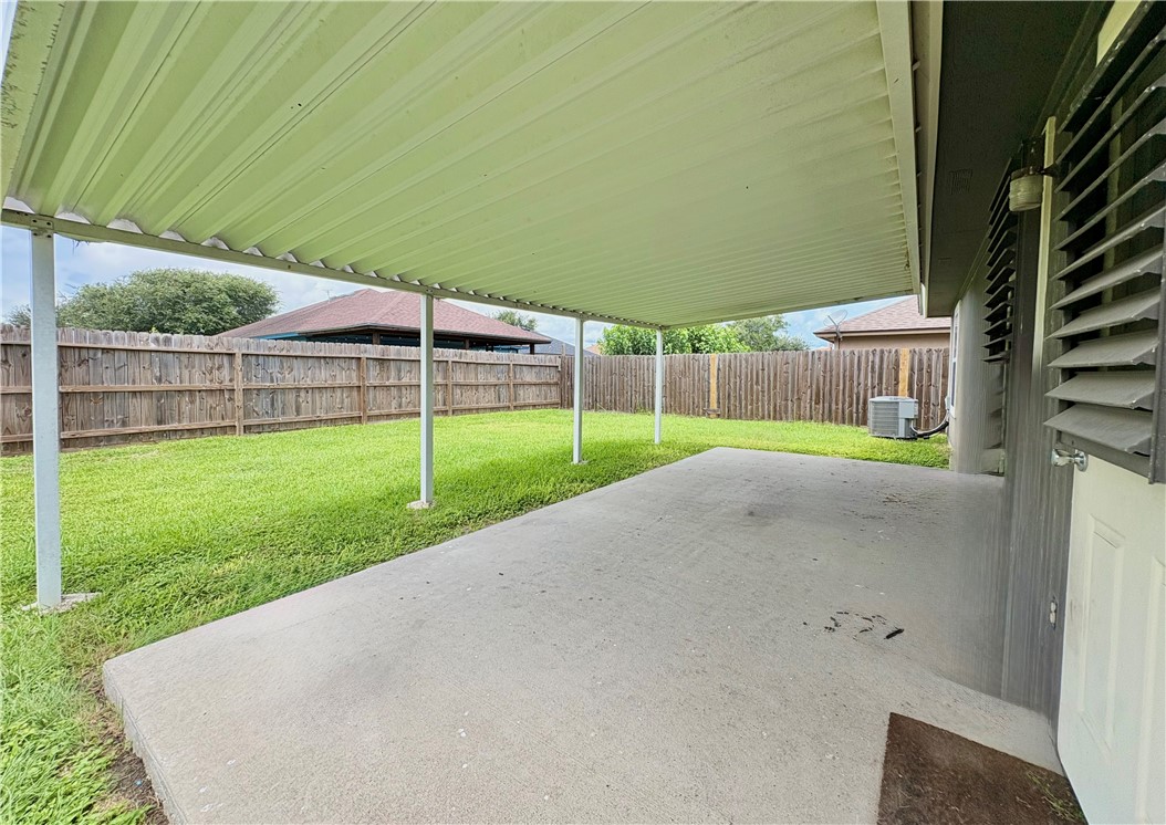 1709 Chisolm Trai Corpus Christi TX 78410