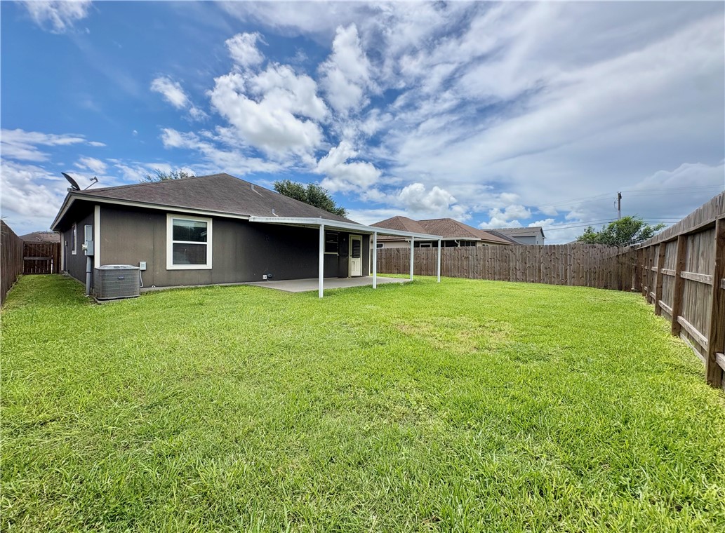 1709 Chisolm Trai Corpus Christi TX 78410