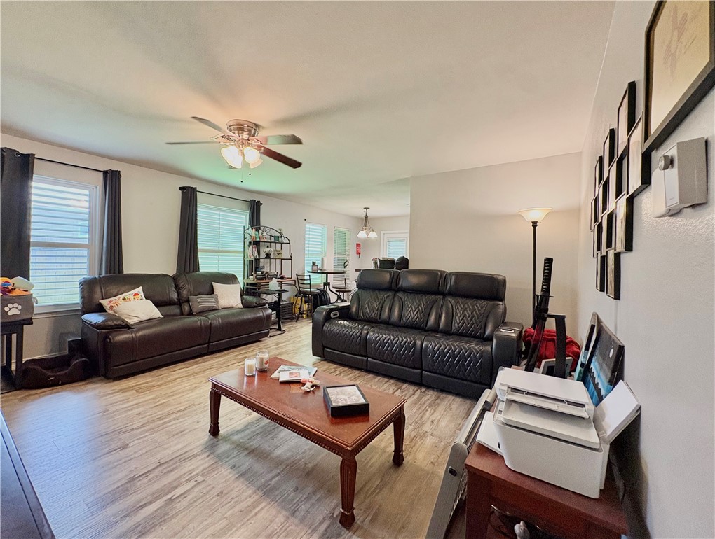 1709 Chisolm Trai Corpus Christi TX 78410