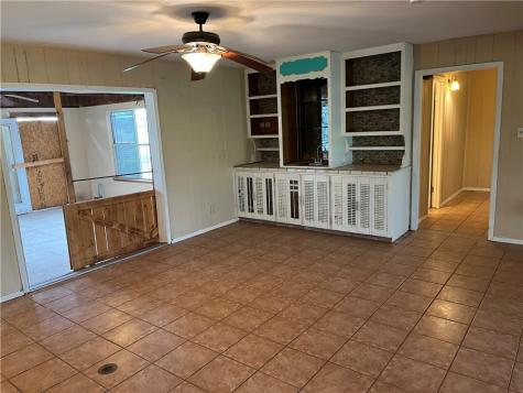 785 S County Road 305 Orange Grove TX 78372