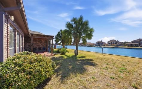 15009 Lake Mead Robstown TX 78380
