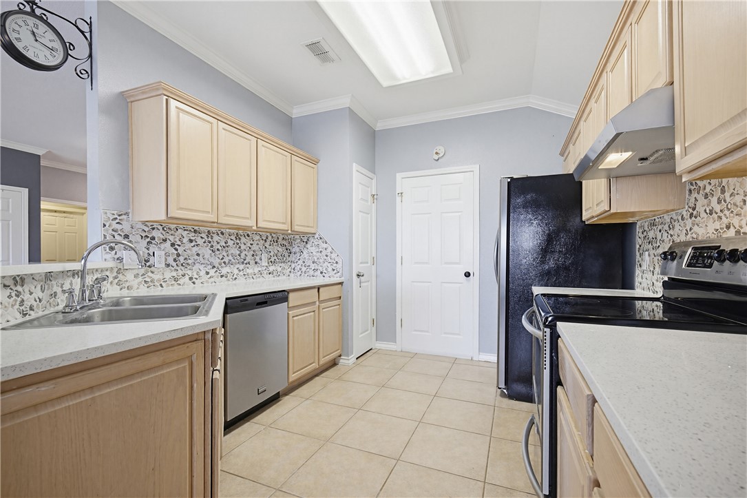11921 Yellow Oak Avenue Corpus Christi TX 78410