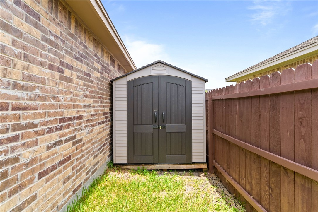 7825 Salais Drive Corpus Christi TX 78414