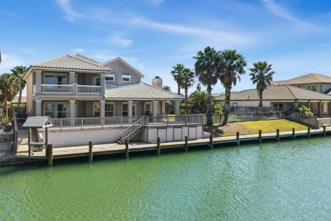 325 Mustang Boulevard Port Aransas TX 78373