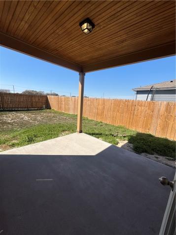 112 Guadalupe Palm Circle Portland TX 78374