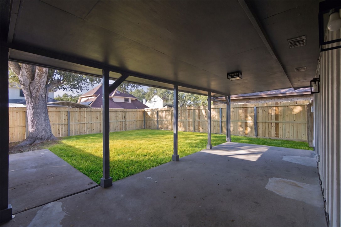 7210 Candy Ridge Corpus Christi TX 78413