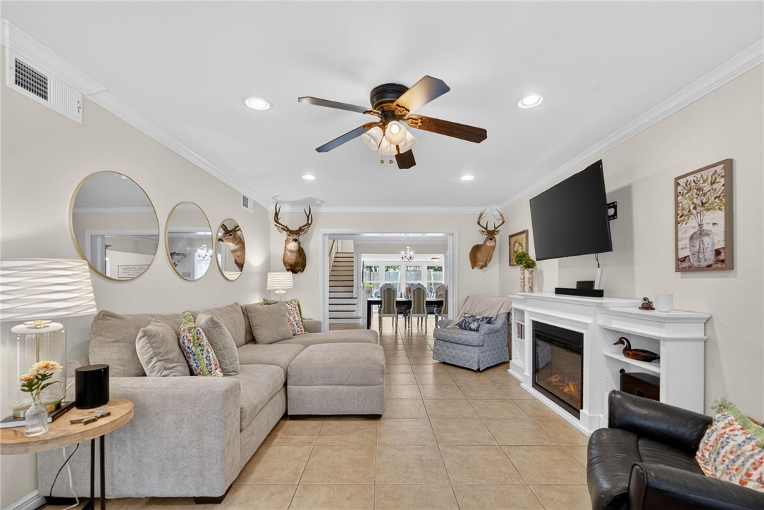 609 Peerman Place Corpus Christi TX 78411