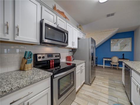 1813 S 11th 502 Port Aransas TX 78373