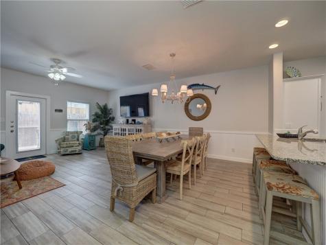 1813 S 11th 502 Port Aransas TX 78373