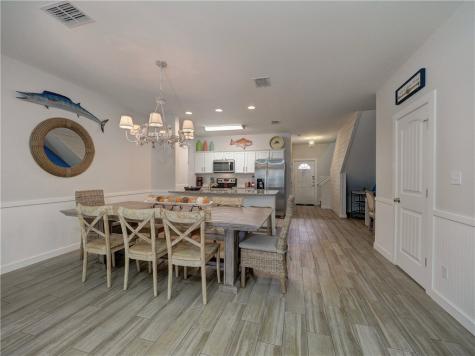 1813 S 11th 502 Port Aransas TX 78373