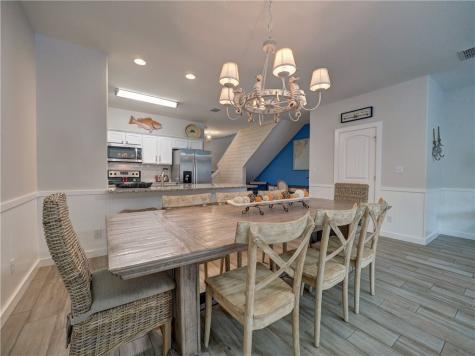 1813 S 11th 502 Port Aransas TX 78373