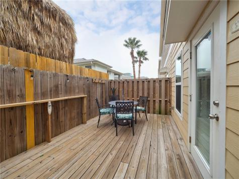 1813 S 11th 502 Port Aransas TX 78373