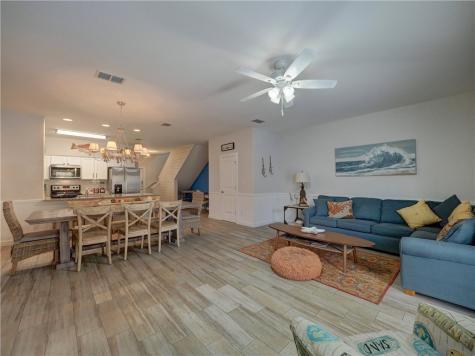 1813 S 11th 502 Port Aransas TX 78373