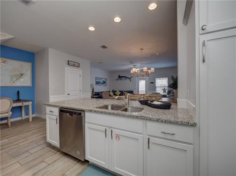 1813 S 11th 502 Port Aransas TX 78373