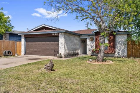 1649 Triple Crown Drive Corpus Christi TX 78417