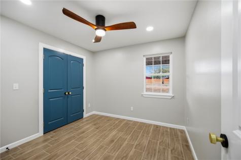 609 W Panpama Drive San Diego TX 78384