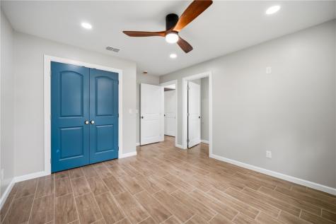 609 W Panpama Drive San Diego TX 78384