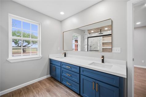 609 W Panpama Drive San Diego TX 78384