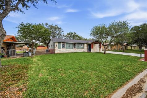 609 W Panpama Drive San Diego TX 78384