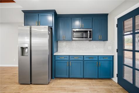 609 W Panpama Drive San Diego TX 78384