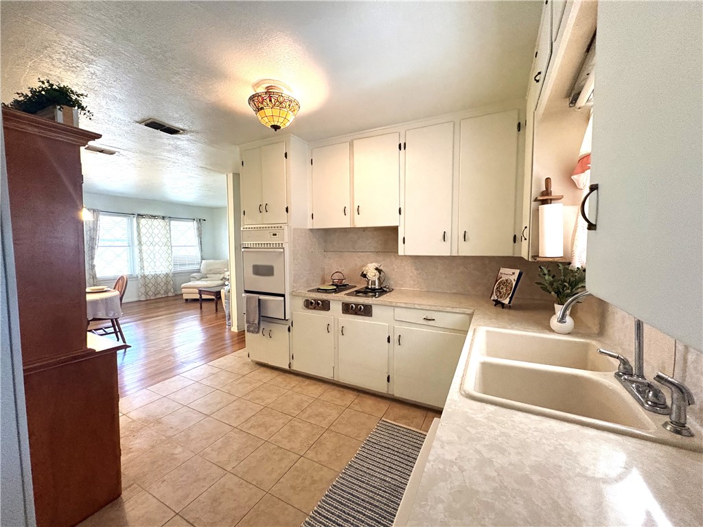 1213 Belmeade Drive Corpus Christi TX 78412