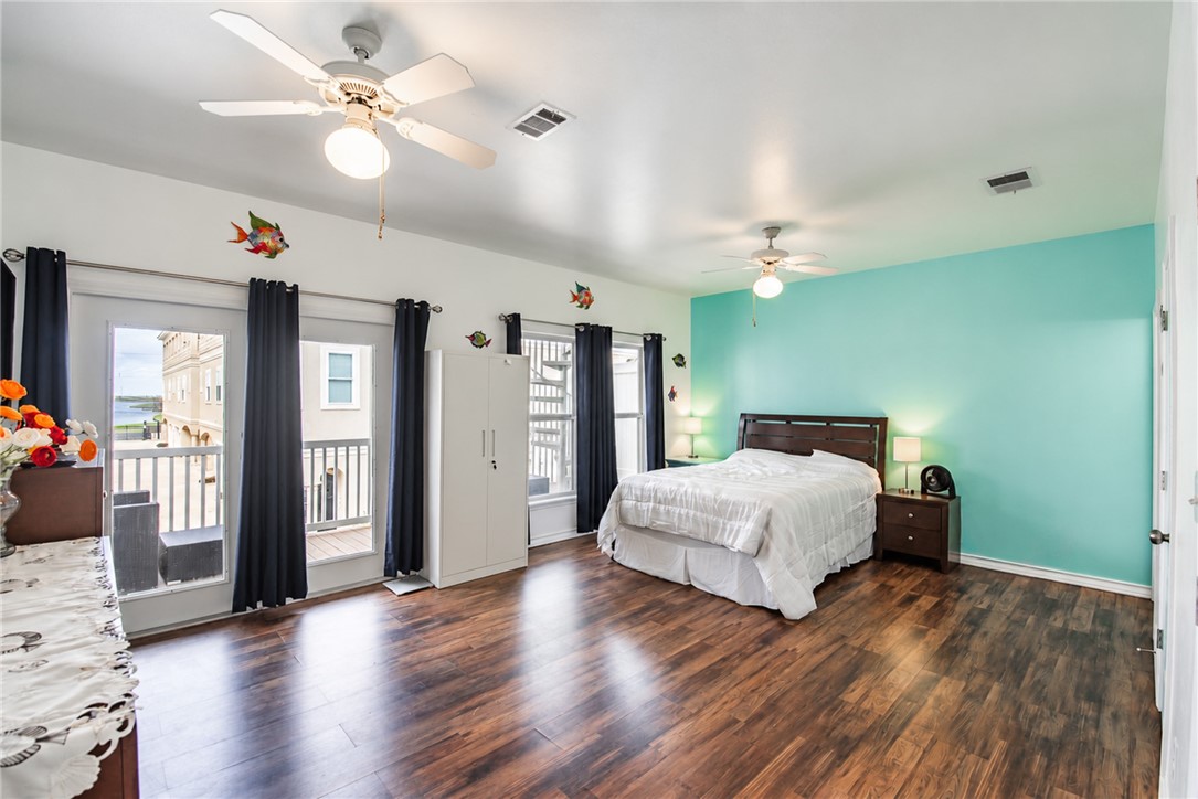 14901 Windward Drive 402 Corpus Christi TX 78418