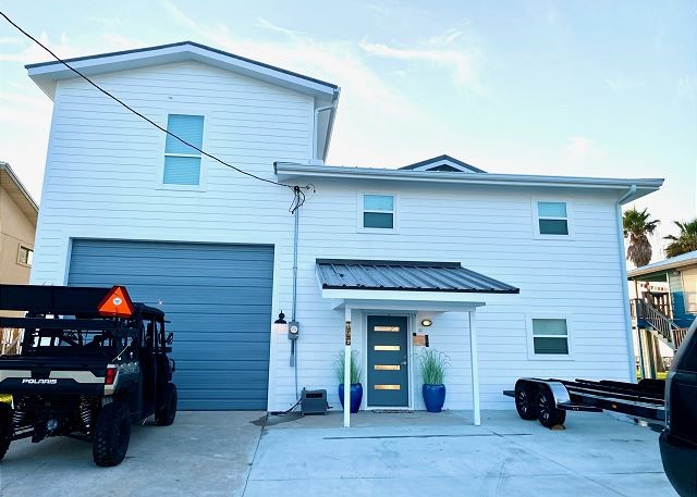 716 North Shore Port Mansfield TX 78598