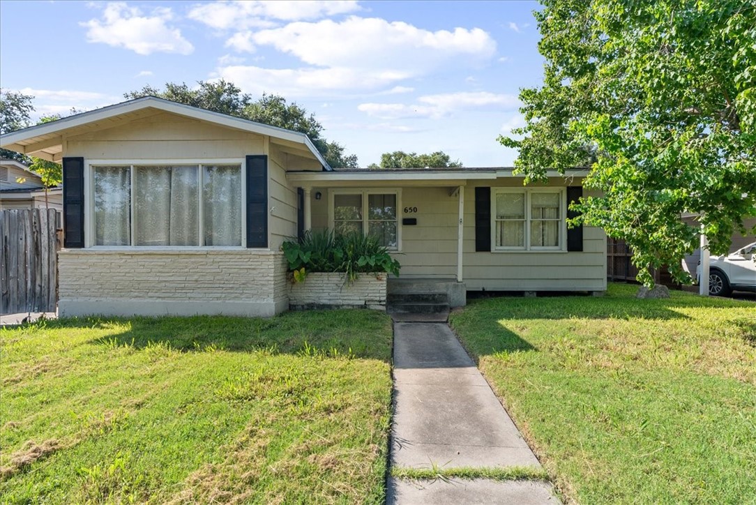 650 Wilshire Place Corpus Christi TX 78411