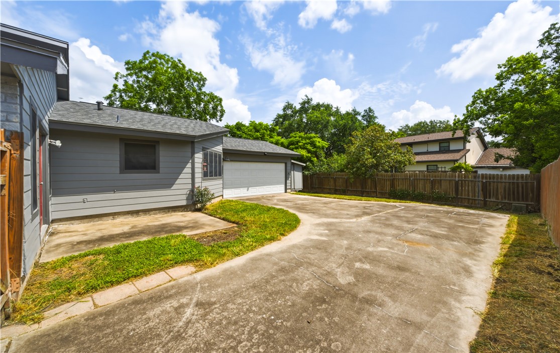 11642 Coleta Creek Corpus Christi TX 78410