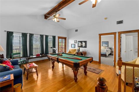 125 Northlake Cove Lakehills TX 78063