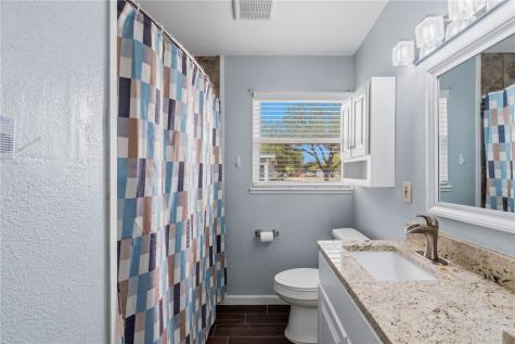 725 Santa Barbara Drive Kingsville TX 78363