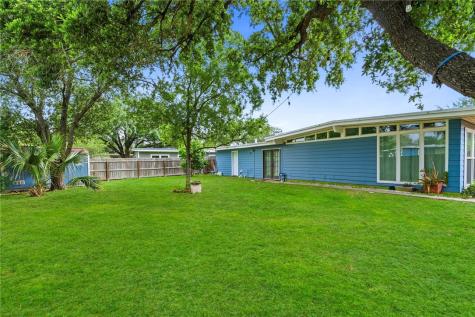 725 Santa Barbara Drive Kingsville TX 78363