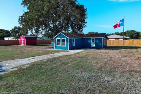 1008 W Lott Avenue Aransas Pass TX 78336