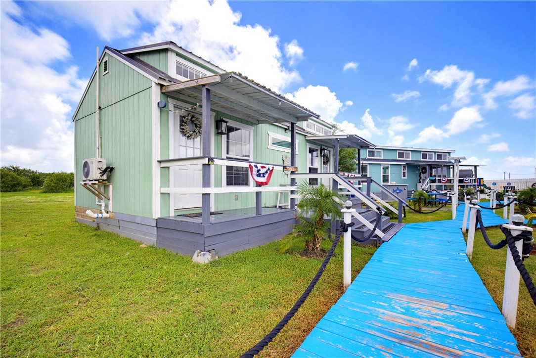260 Allen M Parks Drive Rockport TX 78382