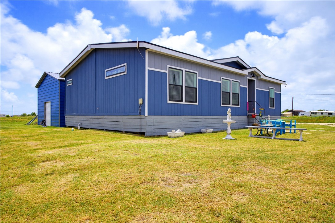 260 Allen M Parks Drive Rockport TX 78382