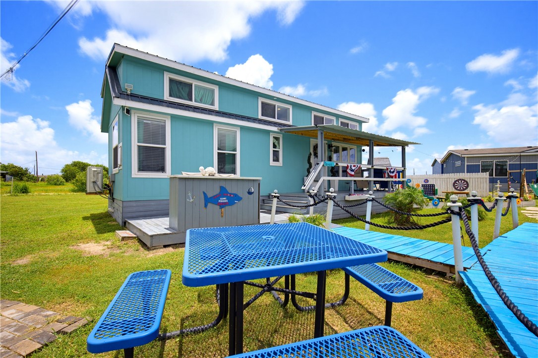 260 Allen M Parks Drive Rockport TX 78382