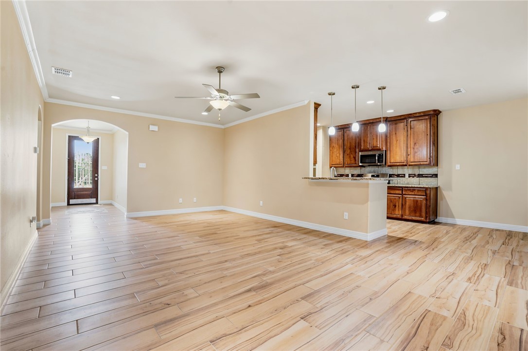2221 Cuarzo Drive Corpus Christi TX 78414