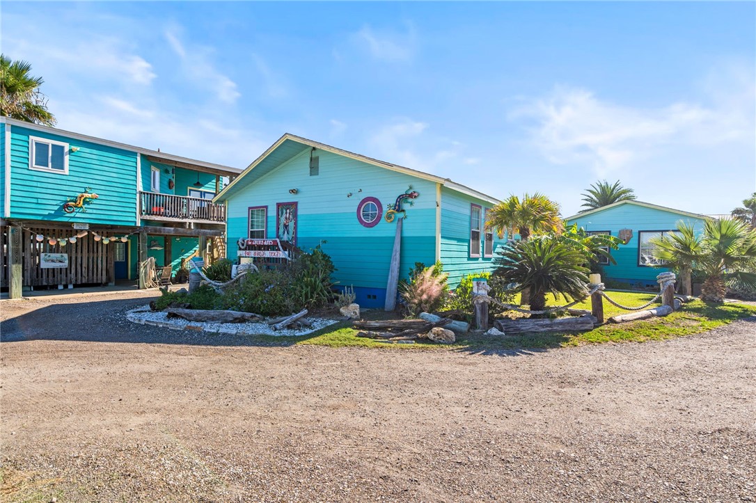 1607 S 11th Street Port Aransas TX 78373