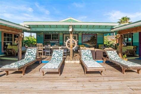 1607 S 11th Street Port Aransas TX 78373